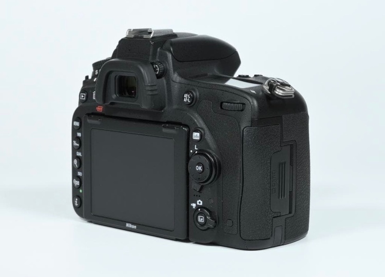 D750（カメラ）の商品画像 - 査定依頼日：2026年9月20日 - 最高査定価格：55,000円