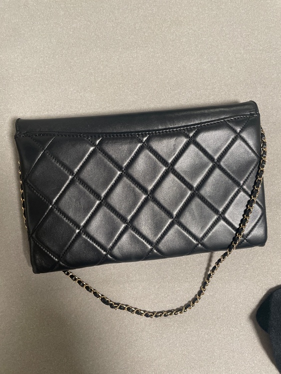 シャネル マトラッセ （ブランドバッグ）の商品画像 - 査定依頼日：2025年12月6日 - 最高査定価格：200,000円