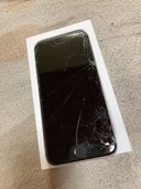 iPhoneSE3（スマホ）の商品画像 - 査定依頼日：2023年3月3日 - 最高査定価格：15,800円