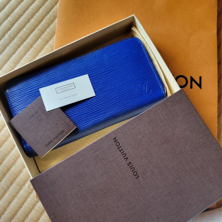 ルイヴィトン エピ （ブランドバッグ）の商品画像 - 査定依頼日：2025年8月25日 - 最高査定価格：50,000円