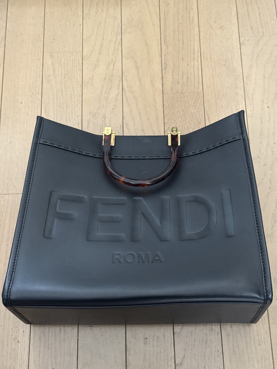 フェンディ（ブランドバッグ）の商品画像 - 査定依頼日：2026年10月9日 - 最高査定価格：220,000円