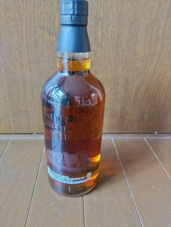 リミテッドエディション2015（お酒）の商品画像 - 査定依頼日：2025年5月9日 - 最高査定価格：45,000円