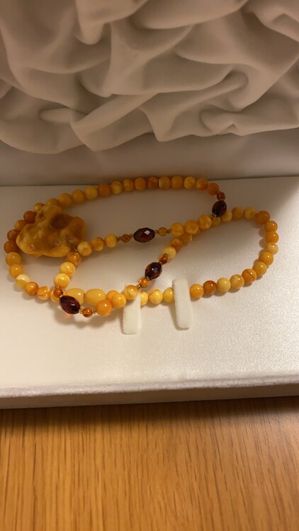 ネックレス（宝石）の商品画像 - 査定依頼日：2023年11月30日 - 最高査定価格：2,000円