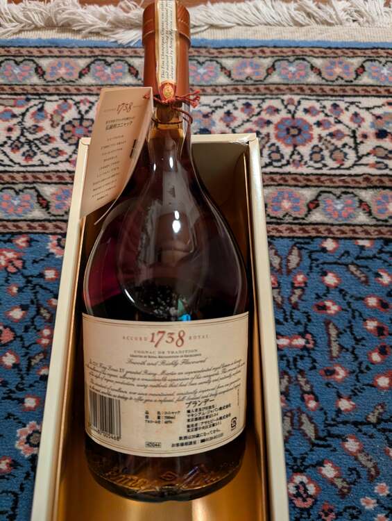 レミーマルタン1738（お酒）の商品画像 - 査定依頼日：2025年5月15日 - 最高査定価格：3,000円