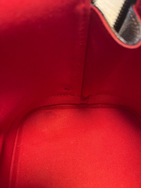 アルマ（ブランドバッグ）の商品画像 - 査定依頼日：2022年9月23日 - 最高査定価格：45,000円