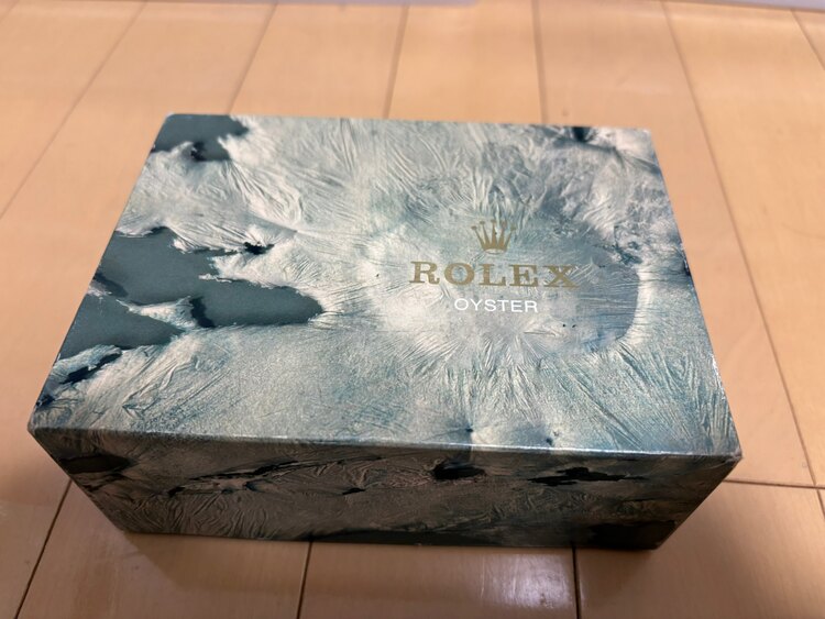 ロレックス GMTマスター 16700 あかあ（高級時計）の商品画像 - 査定依頼日：2025年3月14日 - 最高査定価格：1,650,000円