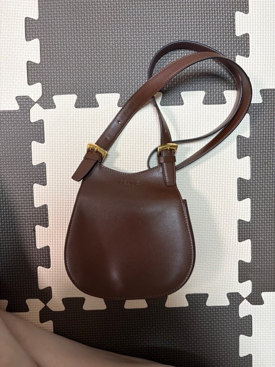 ショルダーバッグ（ブランドバッグ）の商品画像 - 査定依頼日：2026年9月28日 - 最高査定価格：20,000円
