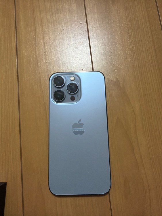 iPhone iPhone 13 Pro 256GB au（スマホ）の商品画像 - 査定依頼日：2026年9月13日 - 最高査定価格：43,000円