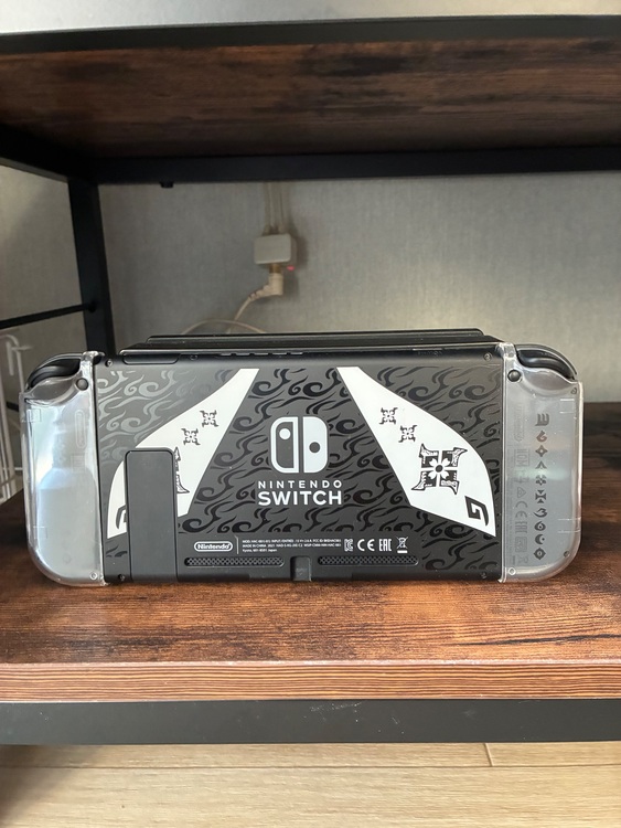 Nintendo Switch＋スーパーマリオブラザーズ・ワンダー（ゲーム機本体・ゲームソフト）の商品画像 - 査定依頼日：2025年11月23日 - 最高査定価格：13,000円