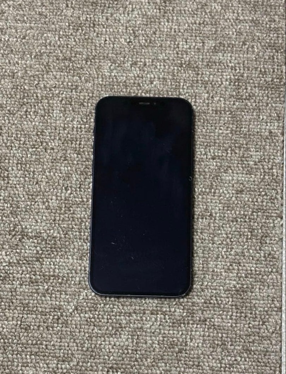iPhone iPhone 12 64GB SIMフリー（スマホ）の商品画像 - 査定依頼日：2026年7月26日 - 最高査定価格：18,000円