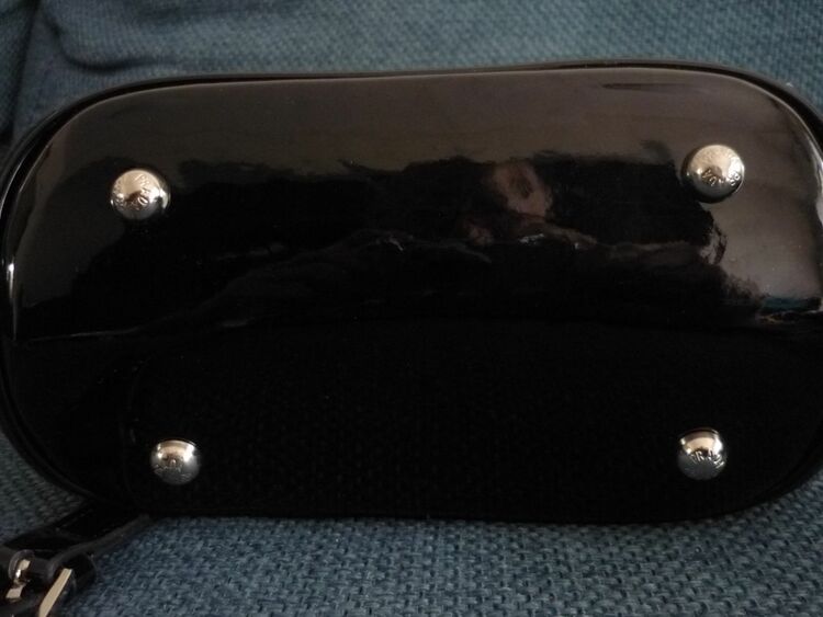 プラダ  （ブランドバッグ）の商品画像 - 査定依頼日：2025年10月3日 - 最高査定価格：200,000円