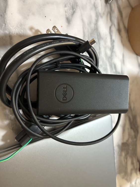 Dell MI54QA-EWHB（PC・タブレット）の商品画像 - 査定依頼日：2026年2月18日 - 最高査定価格：100,000円