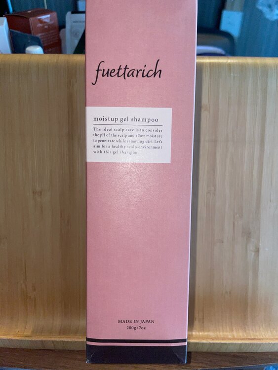 フェッタリッチ　モイストアップジェルシャンプー（コスメ・美容・健康器具）の商品画像 - 査定依頼日：2025年1月20日 - 最高査定価格：700円