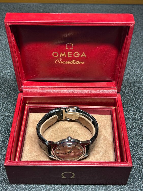 オートマチック　クロノメーター（高級時計）の商品画像 - 査定依頼日：2026年1月6日 - 最高査定価格：180,000円