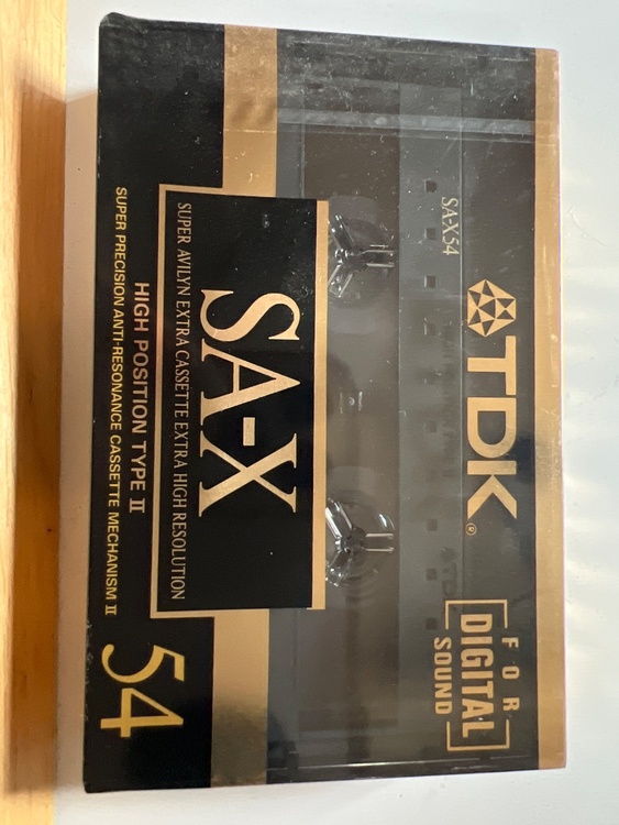 カセットテープ（CD・DVD）の商品画像 - 査定依頼日：2026年4月3日 - 最高査定価格：1,000円