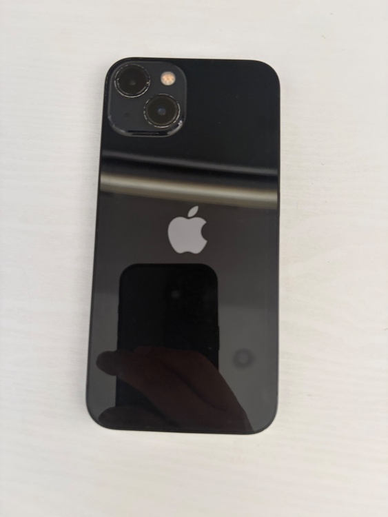 iPhone iPhone 13 128GB SIMフリー（スマホ）の商品画像 - 査定依頼日：2026年8月13日 - 最高査定価格：34,000円