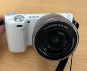 NEX5-TL パワーズームレンズキット ホワイト（カメラ）の商品画像 - 査定依頼日：2026年4月24日 - 最高査定価格：16,100円