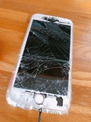 不明（スマホ）の商品画像 - 査定依頼日：2022年9月14日 - 最高査定価格：2,000円