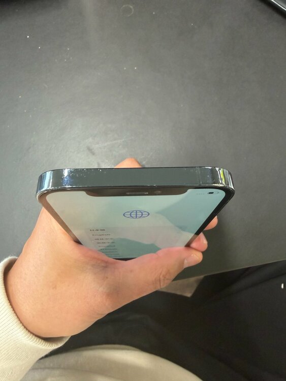 iPhone 12 Pro 256GB Softbank（スマホ）の商品画像 - 査定依頼日：2026年3月13日 - 最高査定価格：35,000円