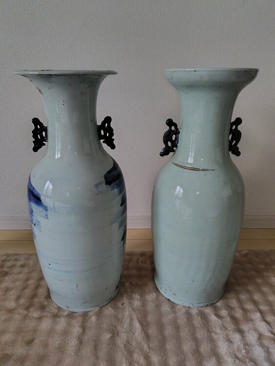 耳付き飾り壺（美術品・骨董品）の商品画像 - 査定依頼日：2026年1月27日 - 最高査定価格：3,000円