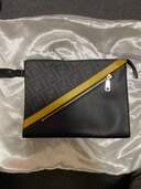 フェンディ  （ブランドバッグ）の商品画像 - 査定依頼日：2025年2月21日 - 最高査定価格：45,000円