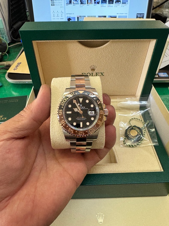 ロレックス GMTマスター 126711chn（高級時計）の商品画像 - 査定依頼日：2026年3月4日 - 最高査定価格：3,300,000円