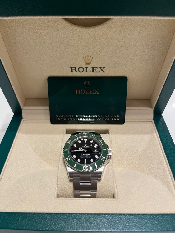 ロレックス サブマリーナー 126610lu（高級時計）の商品画像 - 査定依頼日：2025年7月25日 - 最高査定価格：2,300,000円