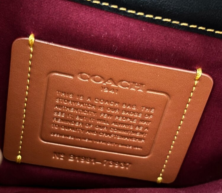 その他 コーチ （ブランドバッグ）の商品画像 - 査定依頼日：2025年4月21日 - 最高査定価格：15,000円