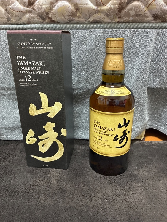 ウイスキー サントリー山崎（お酒）の商品画像 - 査定依頼日：2026年8月23日 - 最高査定価格：20,500円