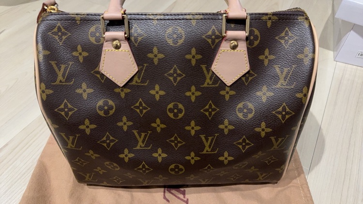 AV41526（ブランドバッグ）の商品画像 - 査定依頼日：2025年12月2日 - 最高査定価格：165,000円