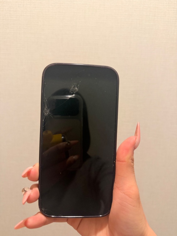 iPhone 14 Pro 128GB docomo（スマホ）の商品画像 - 査定依頼日：2026年4月19日 - 最高査定価格：37,000円