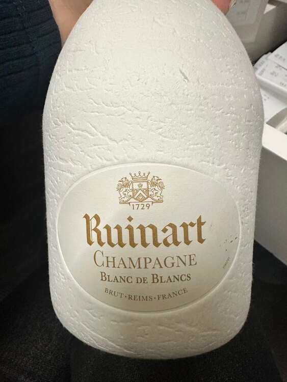 ドン・ルイナール ブラン・ド・ブラン（お酒）の商品画像 - 査定依頼日：2025年3月26日 - 最高査定価格：7,500円