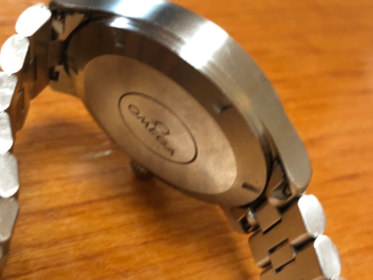 オメガ その他 5250 500（高級時計）の商品画像 - 査定依頼日：2025年10月11日 - 最高査定価格：210,000円