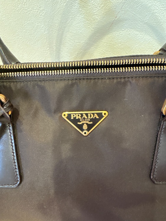 プラダ  （ブランドバッグ）の商品画像 - 査定依頼日：2025年9月29日 - 最高査定価格：45,000円