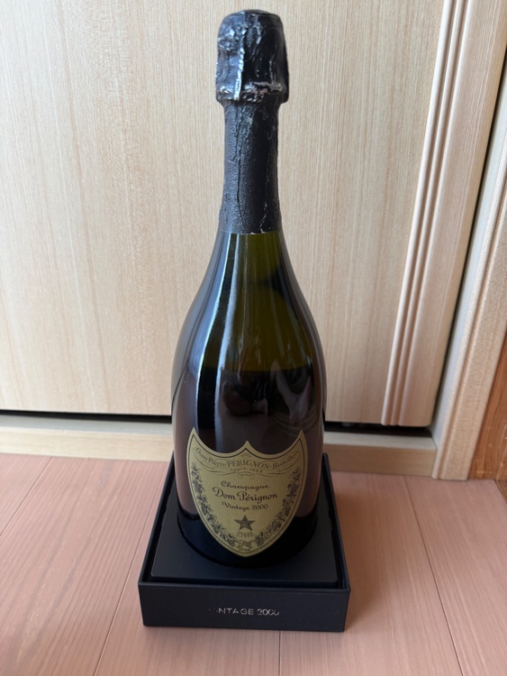 シャンパン ドン・ペリニヨン （お酒）の商品画像 - 査定依頼日：2026年5月10日 - 最高査定価格：22,000円