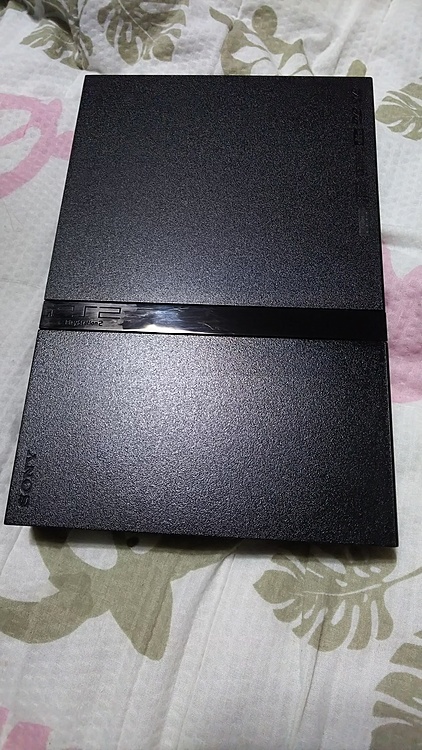 SCPH-70000（ゲーム機本体・ゲームソフト）の商品画像 - 査定依頼日：2019年11月12日 - 最高査定価格：11,000円