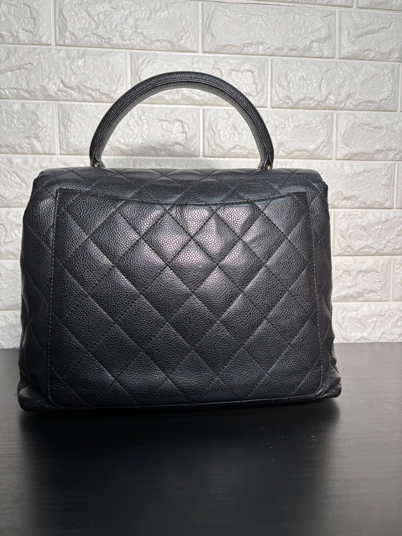 シャネル ココハンドル マトラッセ  ハンドバッグ（ブランドバッグ）の商品画像 - 査定依頼日：2025年9月3日 - 最高査定価格：350,000円