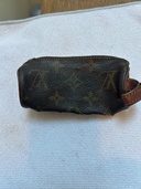 ゴルフボールケース（ブランド財布・小物）の商品画像 - 査定依頼日：2025年12月5日 - 最高査定価格：3,000円