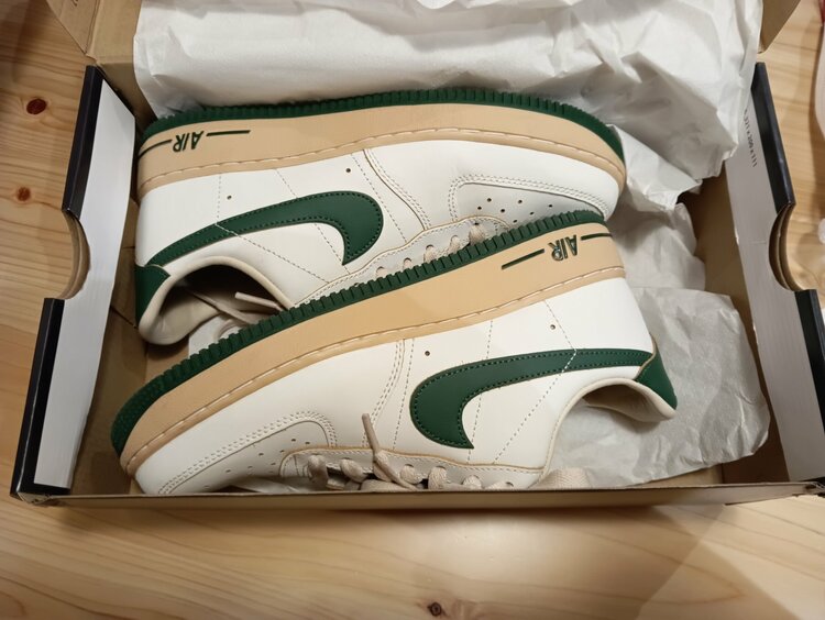 DZ4764133（古着・ファッション）の商品画像 - 査定依頼日：2025年12月10日 - 最高査定価格：100,000円