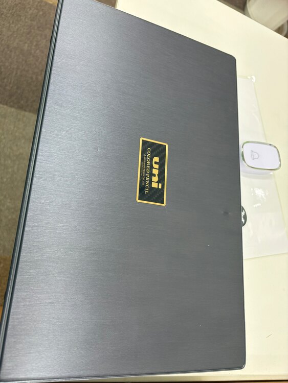 三菱鉛筆 色鉛筆 ユニカラー 100色 UC100C Japan（その他のおもちゃ）の商品画像 - 査定依頼日：2025年2月8日 - 最高査定価格：2,800円