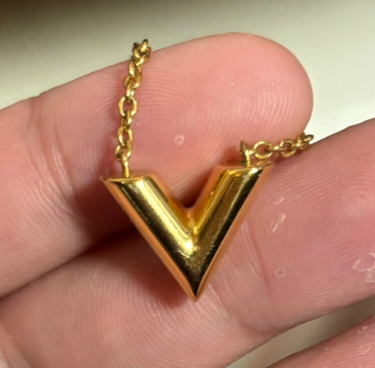 ルイヴィトン ルイヴィトン(その他) （ブランドバッグ）の商品画像 - 査定依頼日：2024年12月29日 - 最高査定価格：12,000円