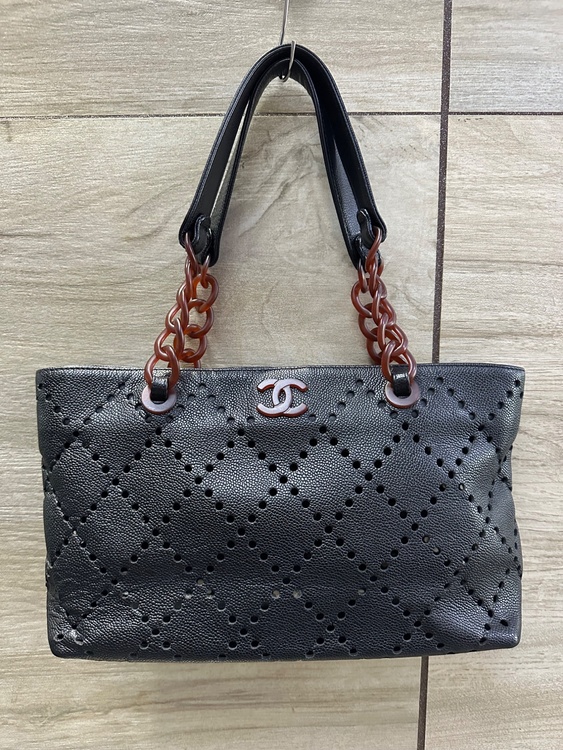 CHANELトートバッグ（ブランドバッグ）の商品画像 - 査定依頼日：2026年3月30日 - 最高査定価格：150,000円