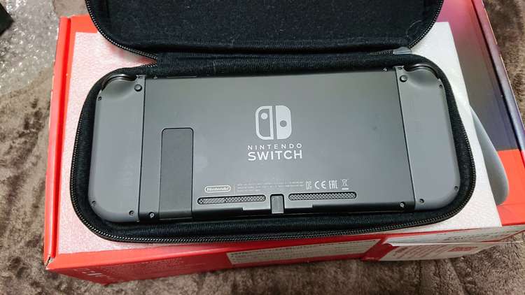 Nintendoスイッチ HAC-001（ゲーム機本体・ゲームソフト）の商品画像 - 査定依頼日：2023年1月21日 - 最高査定価格：23,000円