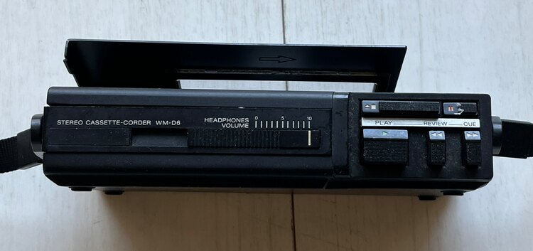 SONYウォークマンプロフェッショナルWM-D6（オーディオ・スピーカー）の商品画像 - 査定依頼日：2025年4月9日 - 最高査定価格：33,000円