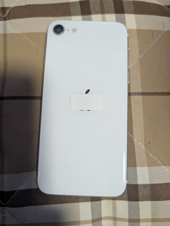 iPhoneSE 64GB Softbank（スマホ）の商品画像 - 査定依頼日：2026年4月22日 - 最高査定価格：13,000円