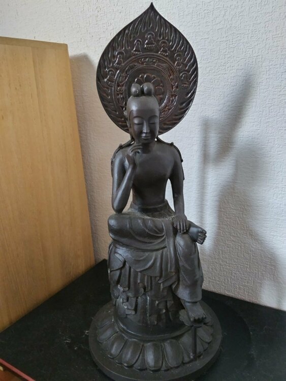 南部祥雲　如意輪観音像　ブロンズ美術品（美術品・骨董品）の商品画像 - 査定依頼日：2026年3月30日 - 最高査定価格：20,000円