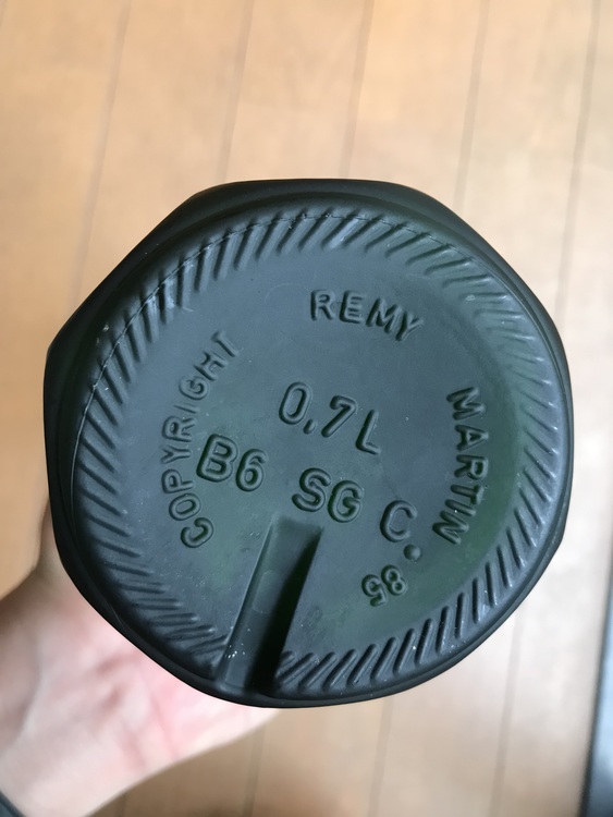 SUPERIEUR（お酒）の商品画像 - 査定依頼日：2022年5月6日 - 最高査定価格：4,000円