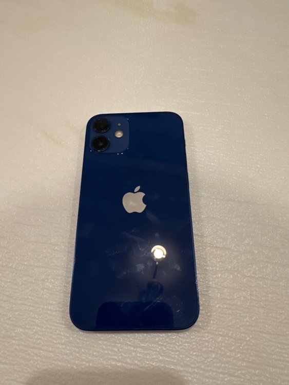 iPhone12mini（スマホ）の商品画像 - 査定依頼日：2026年9月28日 - 最高査定価格：14,000円