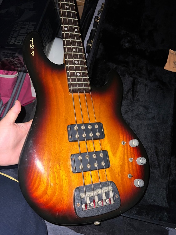 MODEL L2000E/SG-R SB（ピアノ・楽器・PA機材）の商品画像 - 査定依頼日：2025年9月17日 - 最高査定価格：45,000円