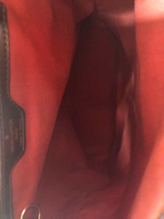 ソーホー（ブランドバッグ）の商品画像 - 査定依頼日：2022年8月26日 - 最高査定価格：95,000円